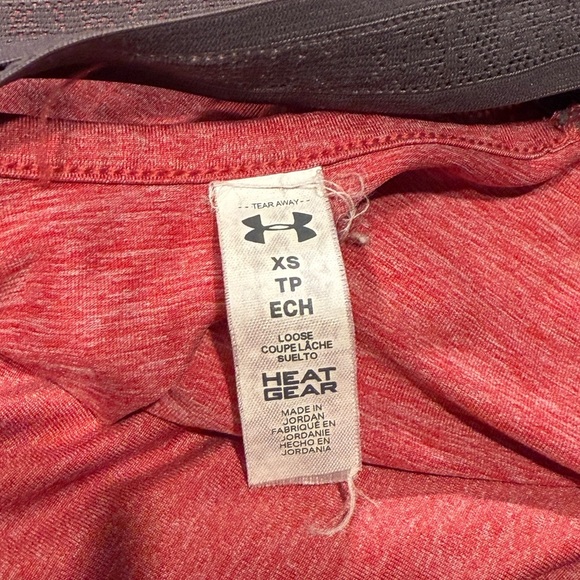 Under Armour Red Tank Top with Scoop Neckline - Picture 3 of 3